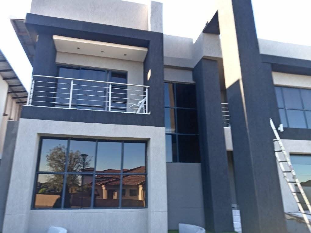 WhatsApp Image 2025-09-19 at 06.34.17